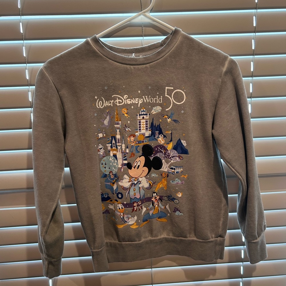 Disney 50th anniversary, crewneck limited edition kids